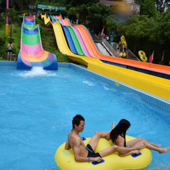 Máng trượt công viên nước MS 10
