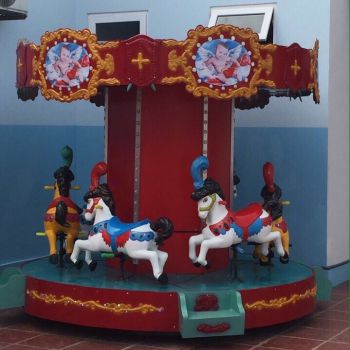 Mâm xoay nữ hoàng 6 con ngựa