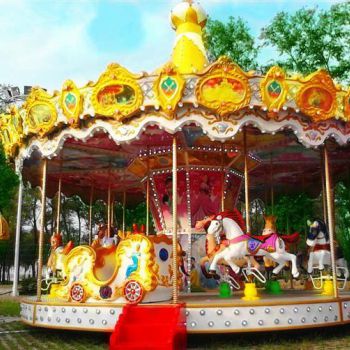 Mâm xoay nữ hoàng 16 chỗ 07