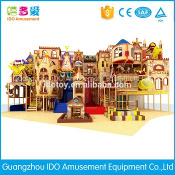 Nhà Liên Hoàn Chủ Đề  lâu đài 01
