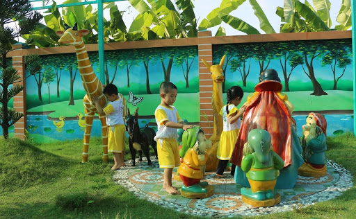 Các con thỏa sức sáng tạo